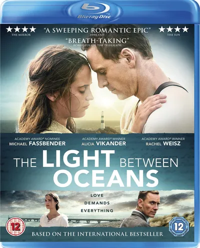 Póster de La luz entre los océanos